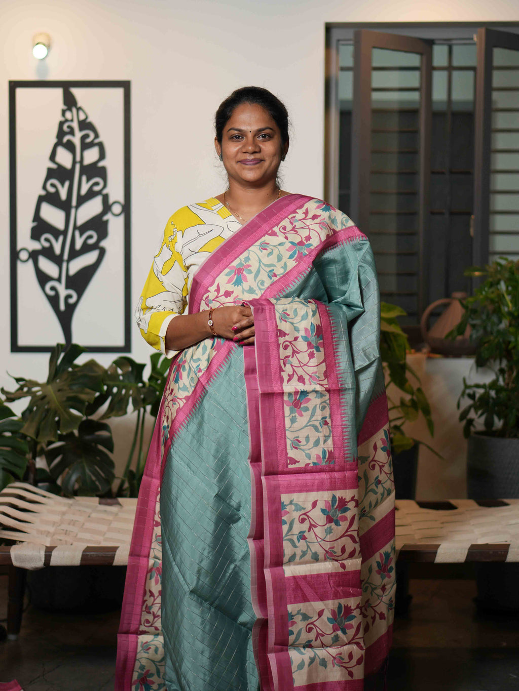 Muga Silk Sarees Regal Splendor / SKU214 – 4