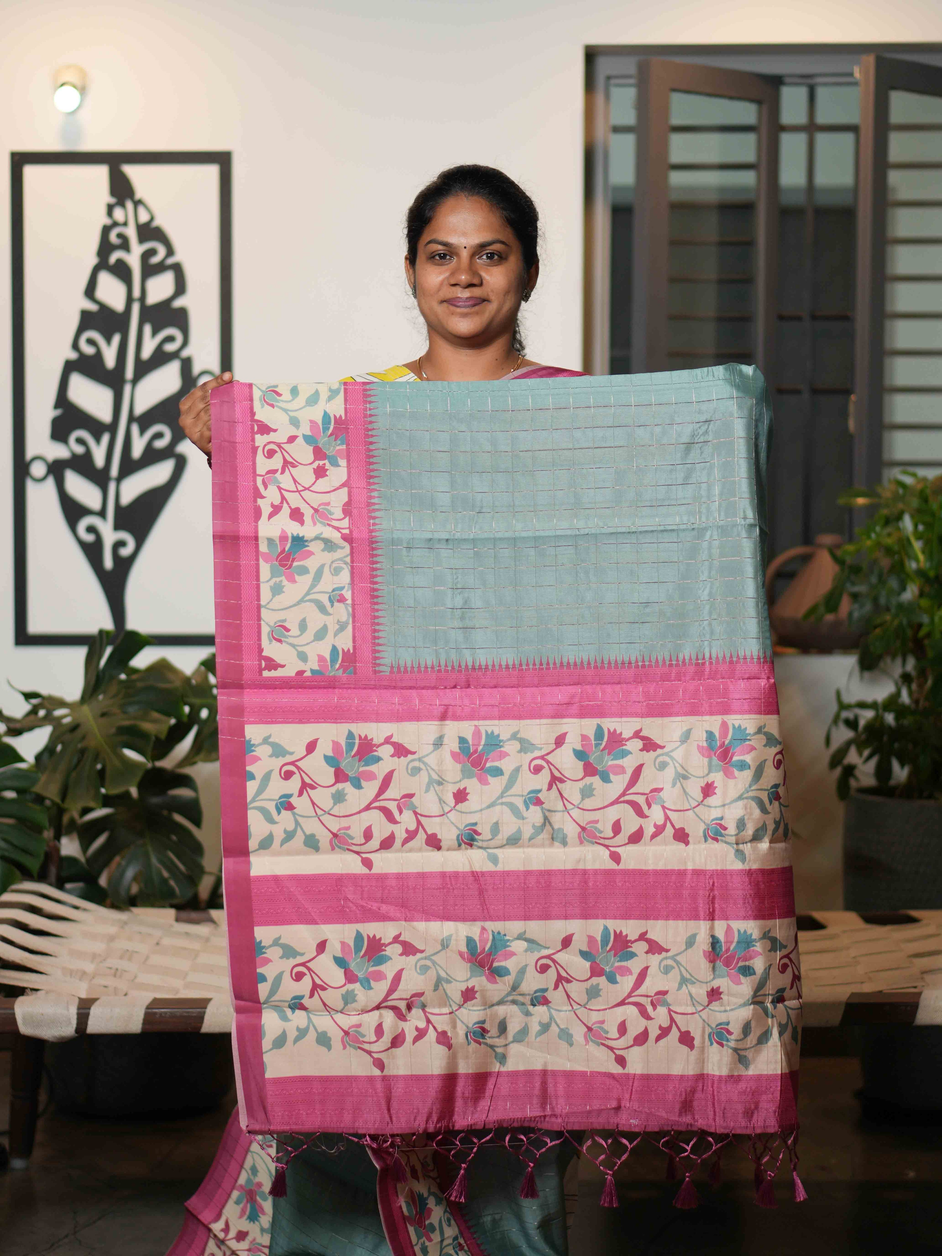 Muga Silk Sarees Regal Splendor / SKU214 – 4