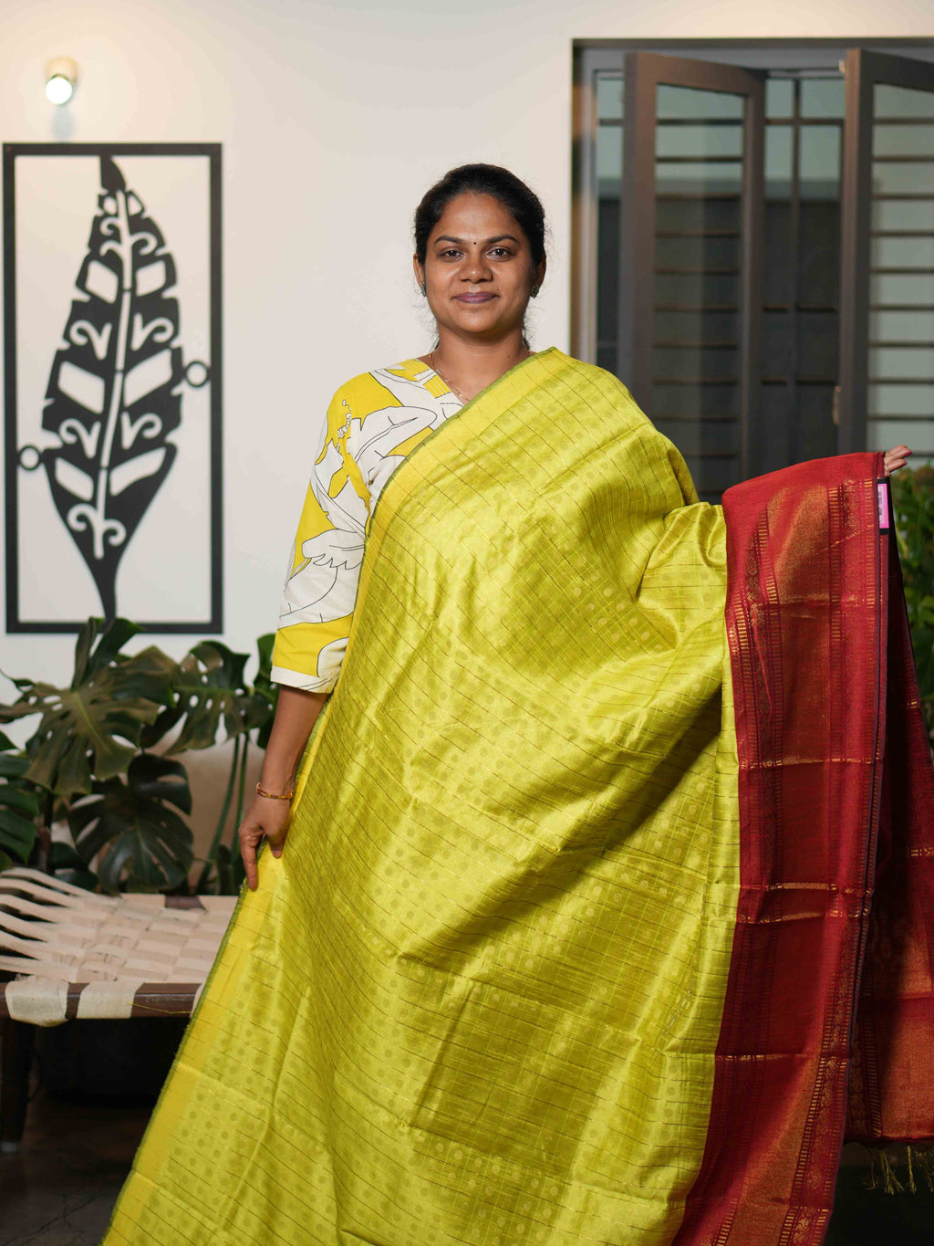 Raw Silk Sarees Regal Heritage / SKU214 – 1
