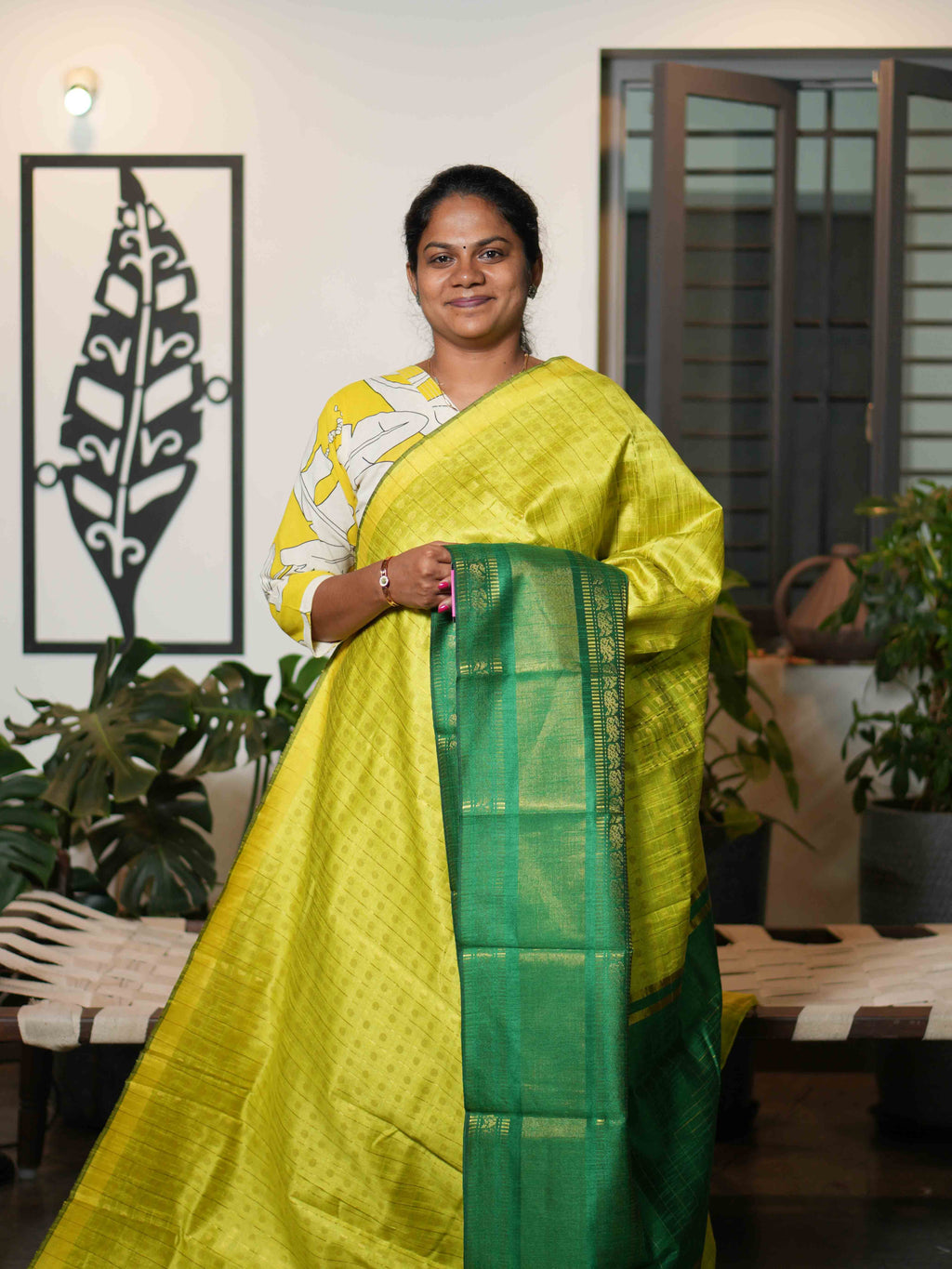 Raw Silk Sarees Timeless Splendor / SKU214 – 2