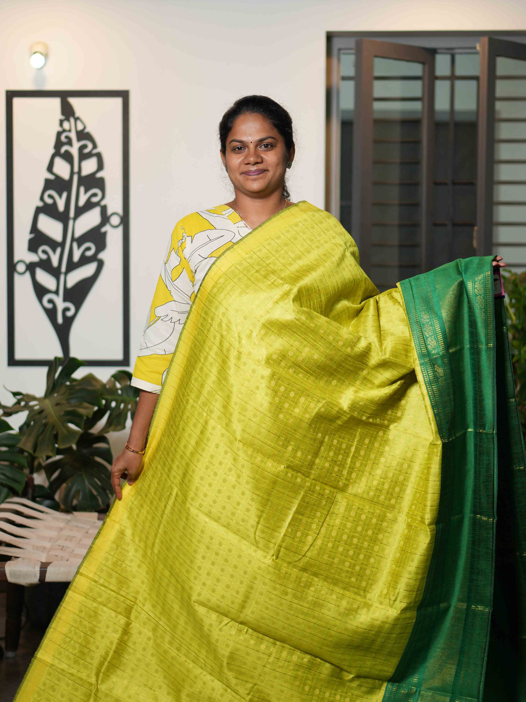 Raw Silk Sarees Timeless Splendor / SKU214 – 2