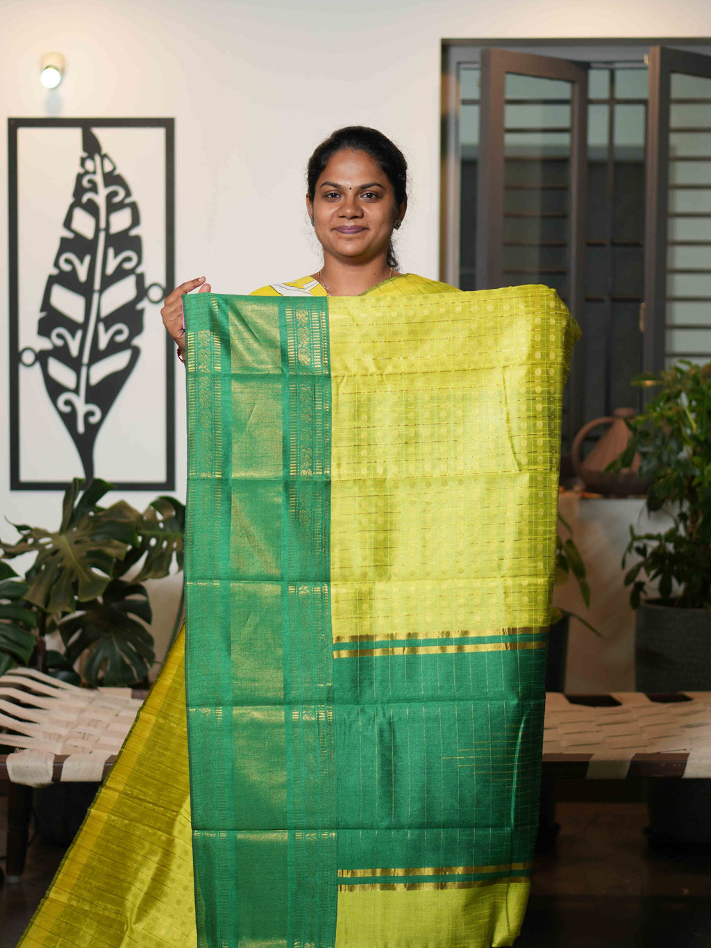 Raw Silk Sarees Timeless Splendor / SKU214 – 2