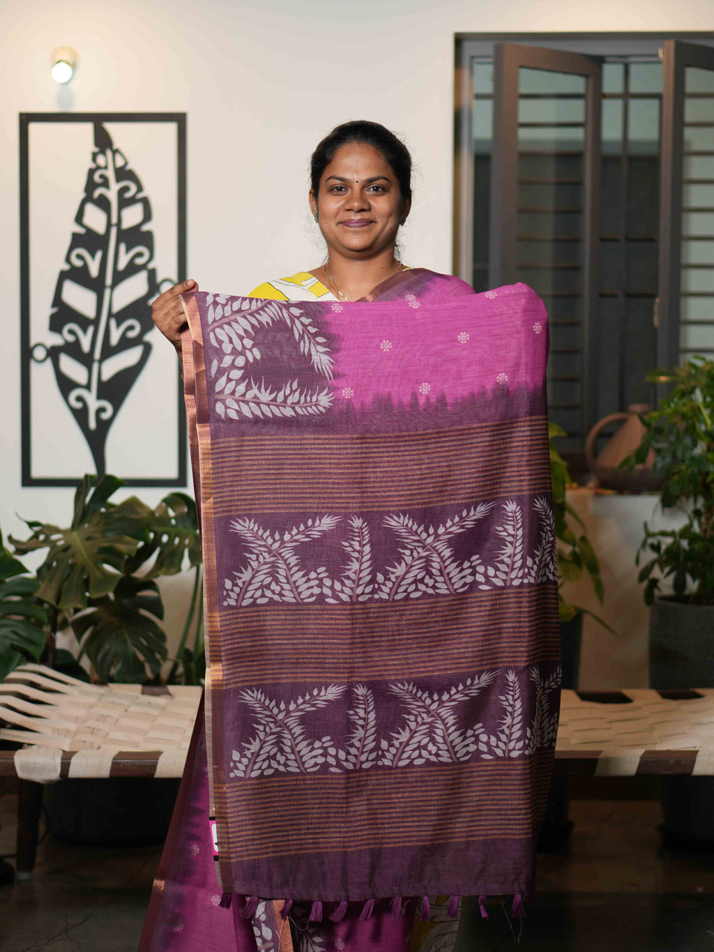 Linen Cotton Sarees Timeless Comfort / SKU215 – 8