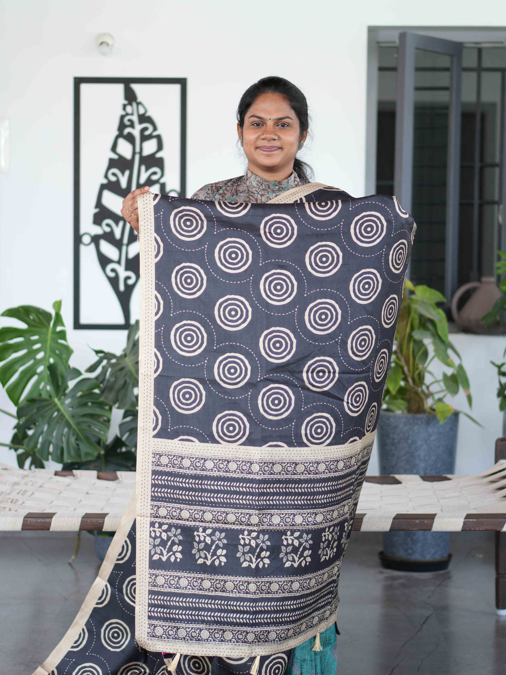 Art Printed Silk Sarees Vibrant Expression / SKU219 – 9