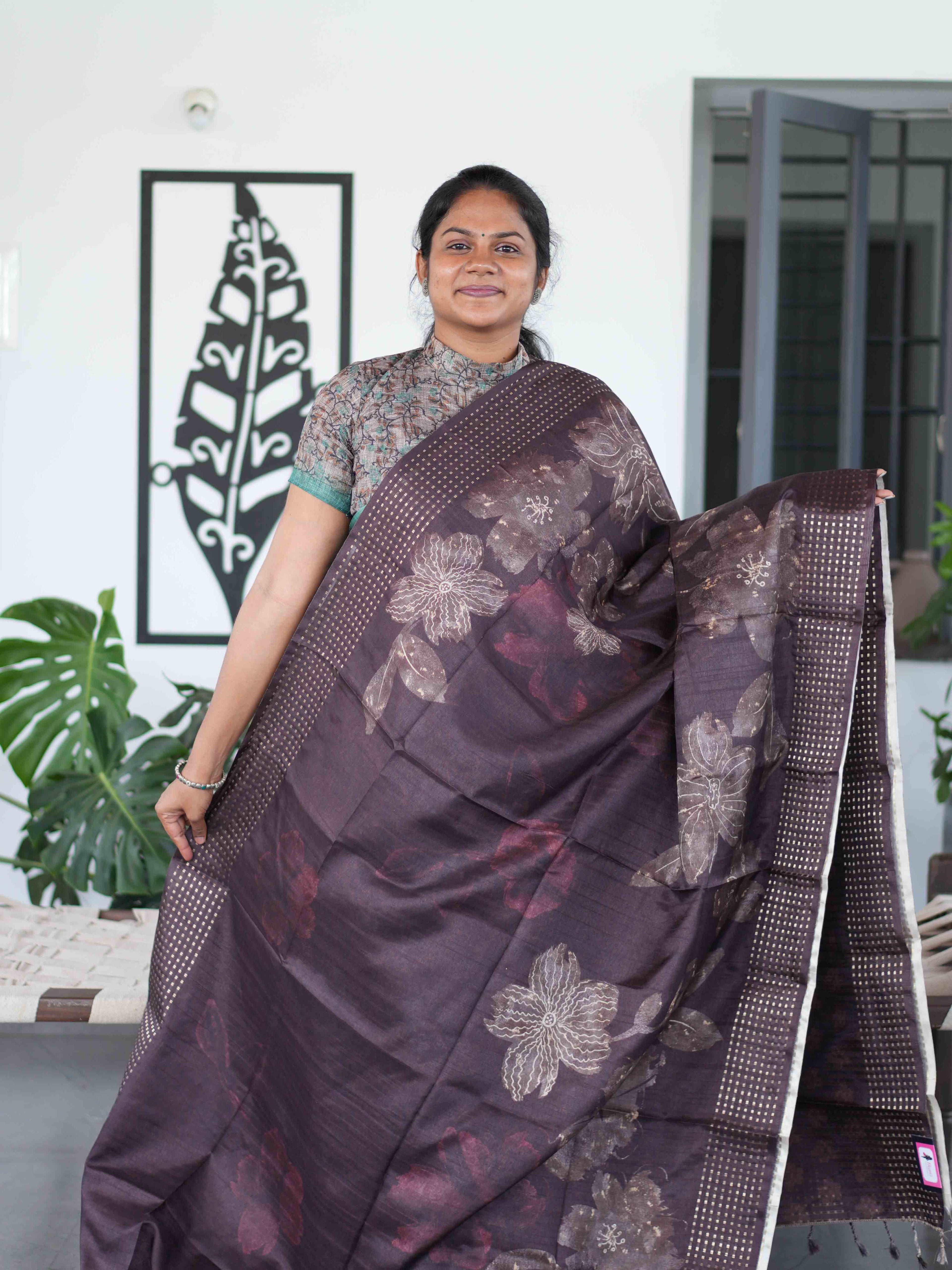 Semi Tussar Sarees Heritage Charm / SKU233 – 5