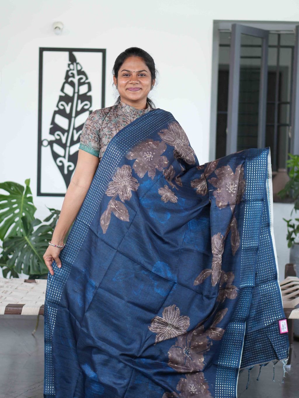 Semi Tussar Sarees Graceful Drape / SKU233 – 8