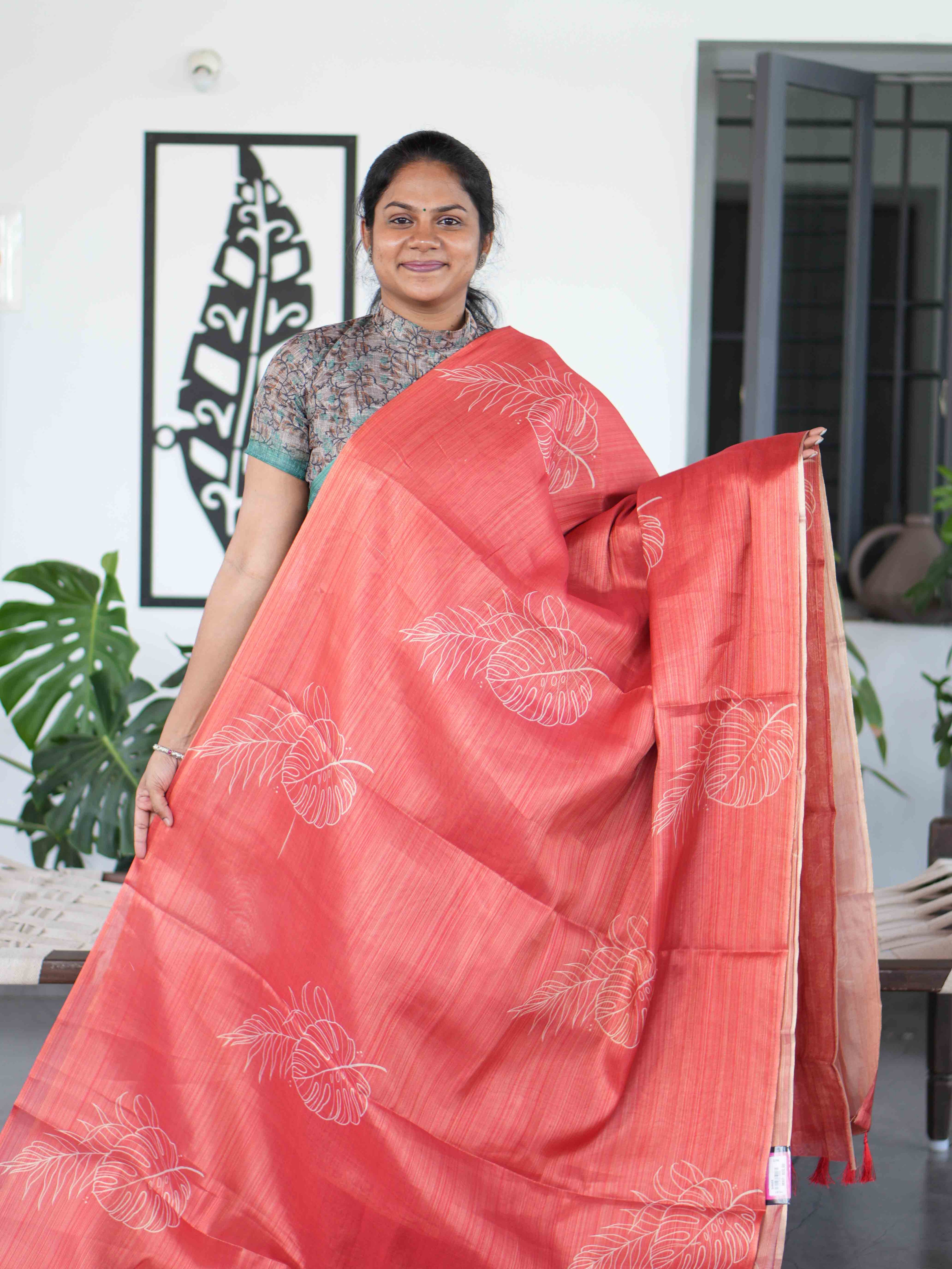 Linen Tissue Sarees Graceful Glow / SKU234 – 1