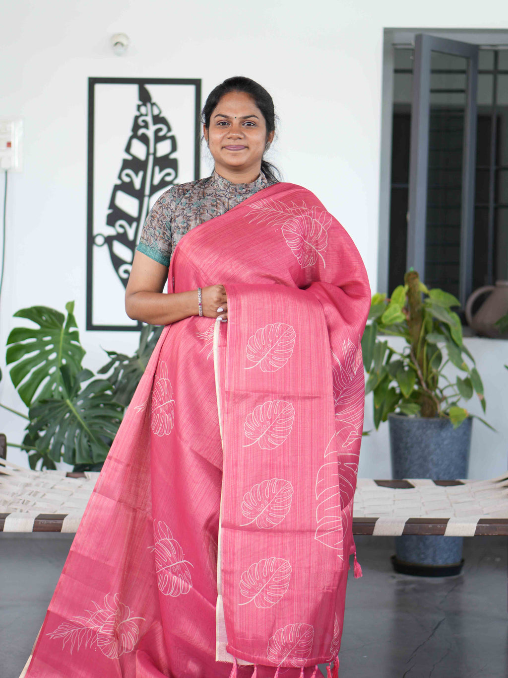 Linen Tissue Sarees Elegant Harmony / SKU234 – 3