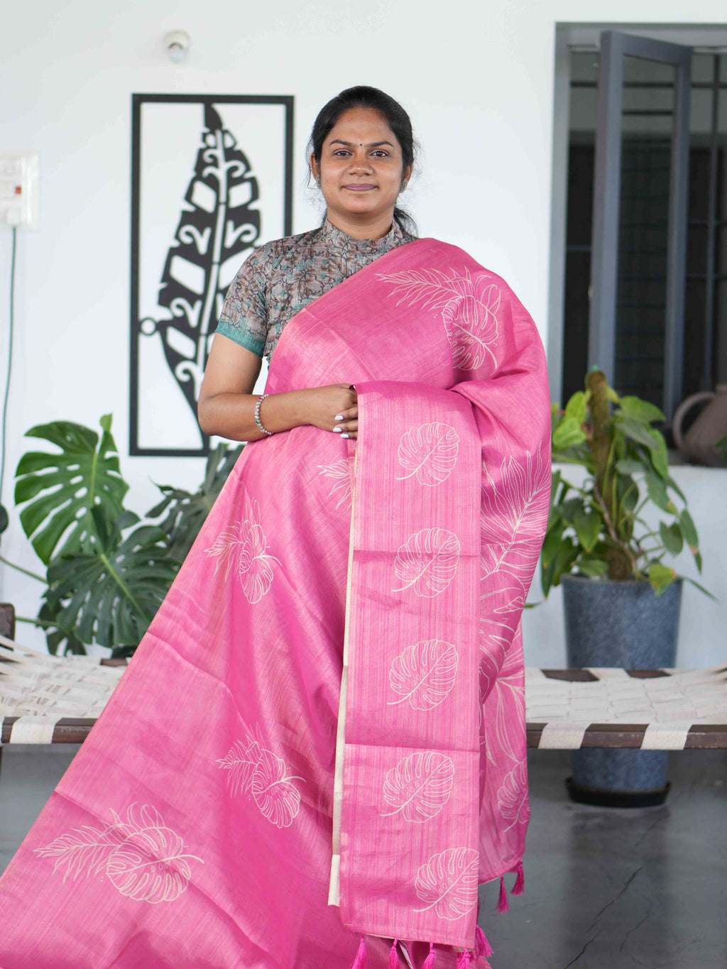 Linen Tissue Sarees Refined Grace / SKU234 – 7