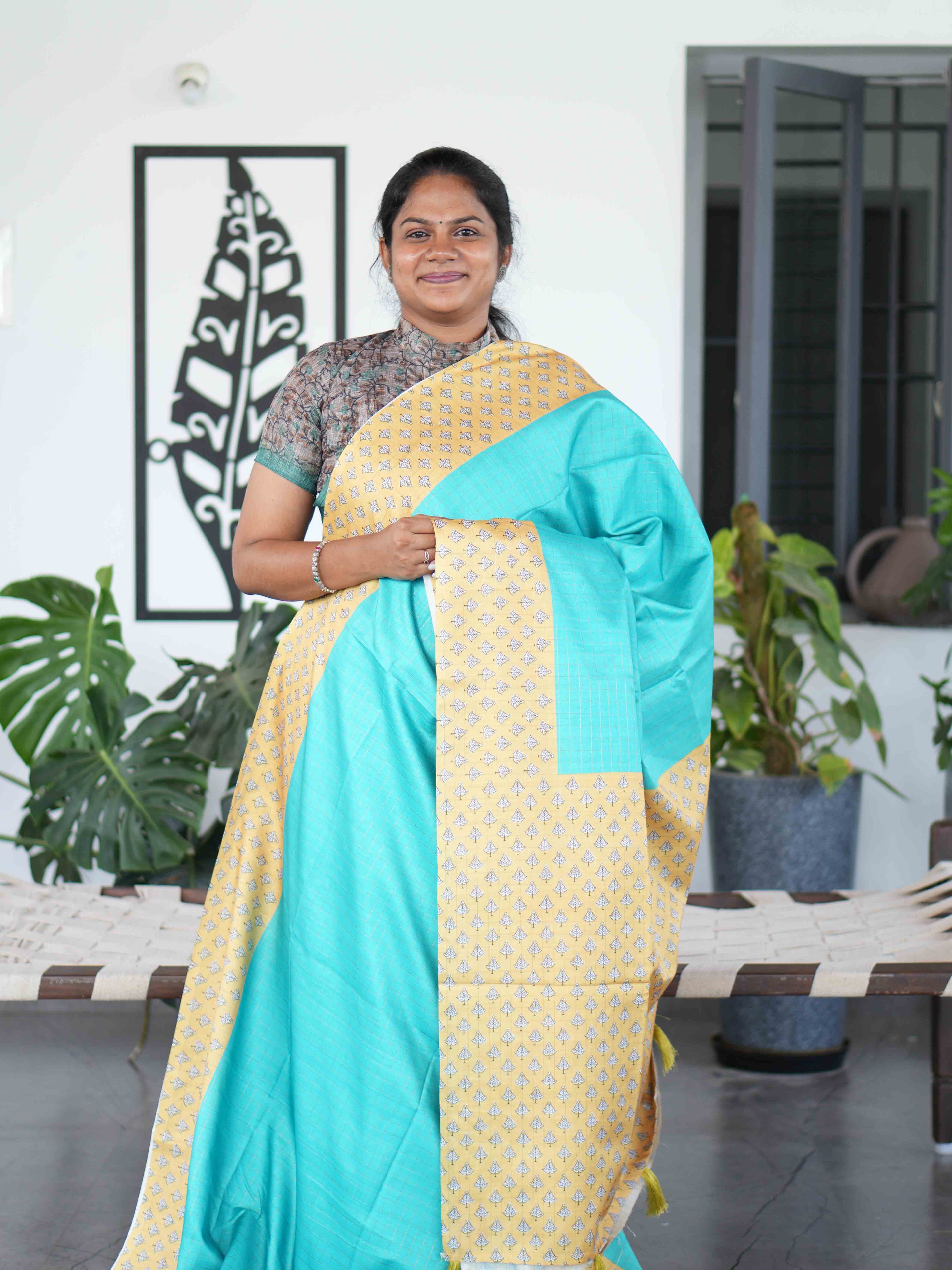 Check Semi Tussar Sarees / SKU223-3