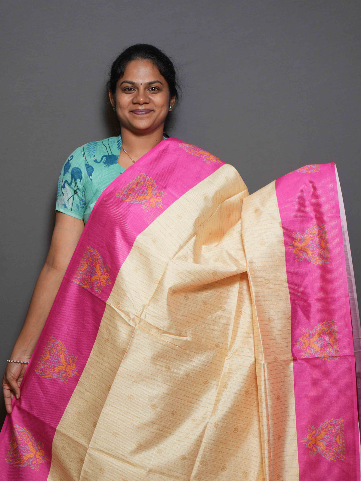 Tissue Bhukara Sarees Graceful Drape / SKU317 – 5