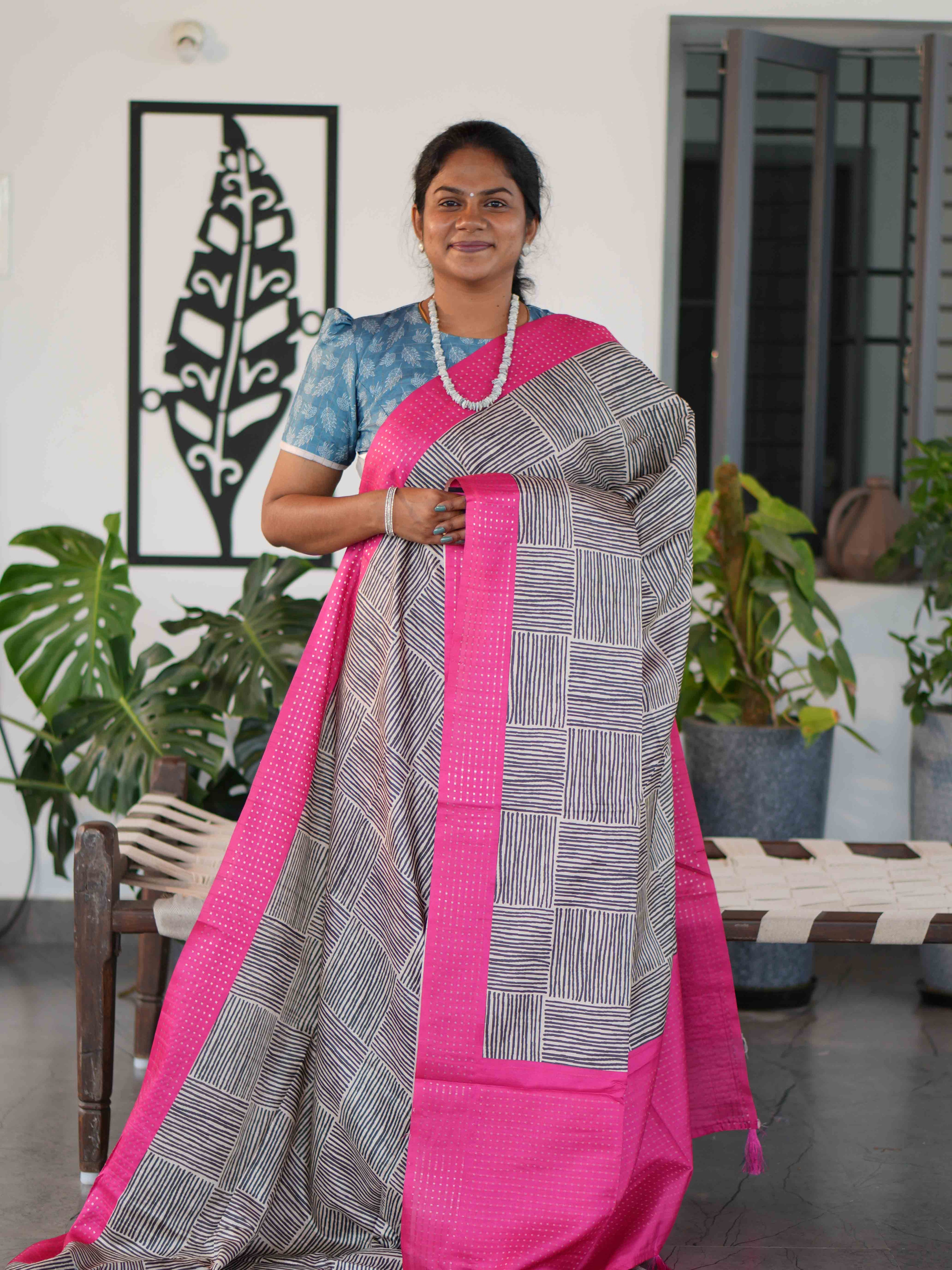 Muga Tussar Sarees Golden Grace / SKU245 – 1