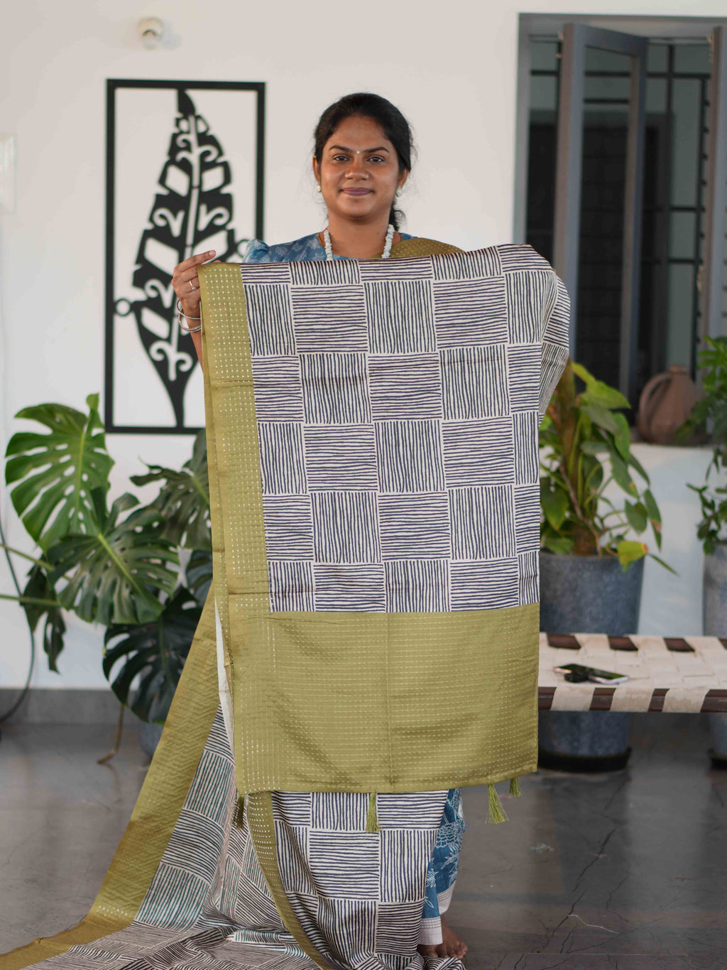 Muga Tussar Sarees Elegant Heritage / SKU245 – 4