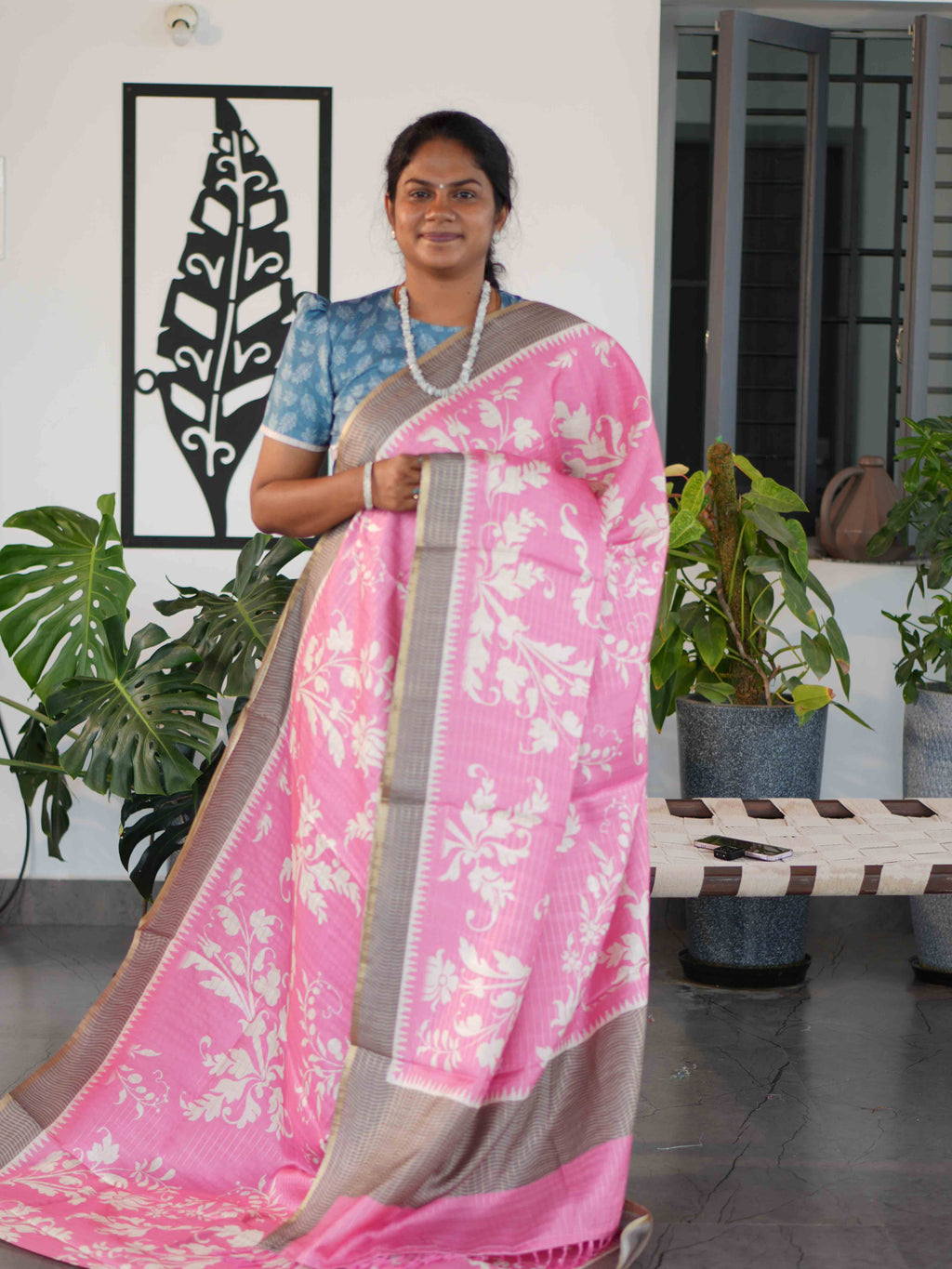 Printed Dola Tussar Sarees Modern Elegance / SKU240 – 10