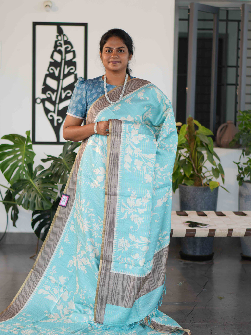 Printed Dola Tussar Sarees Charming Weave / SKU240 – 11