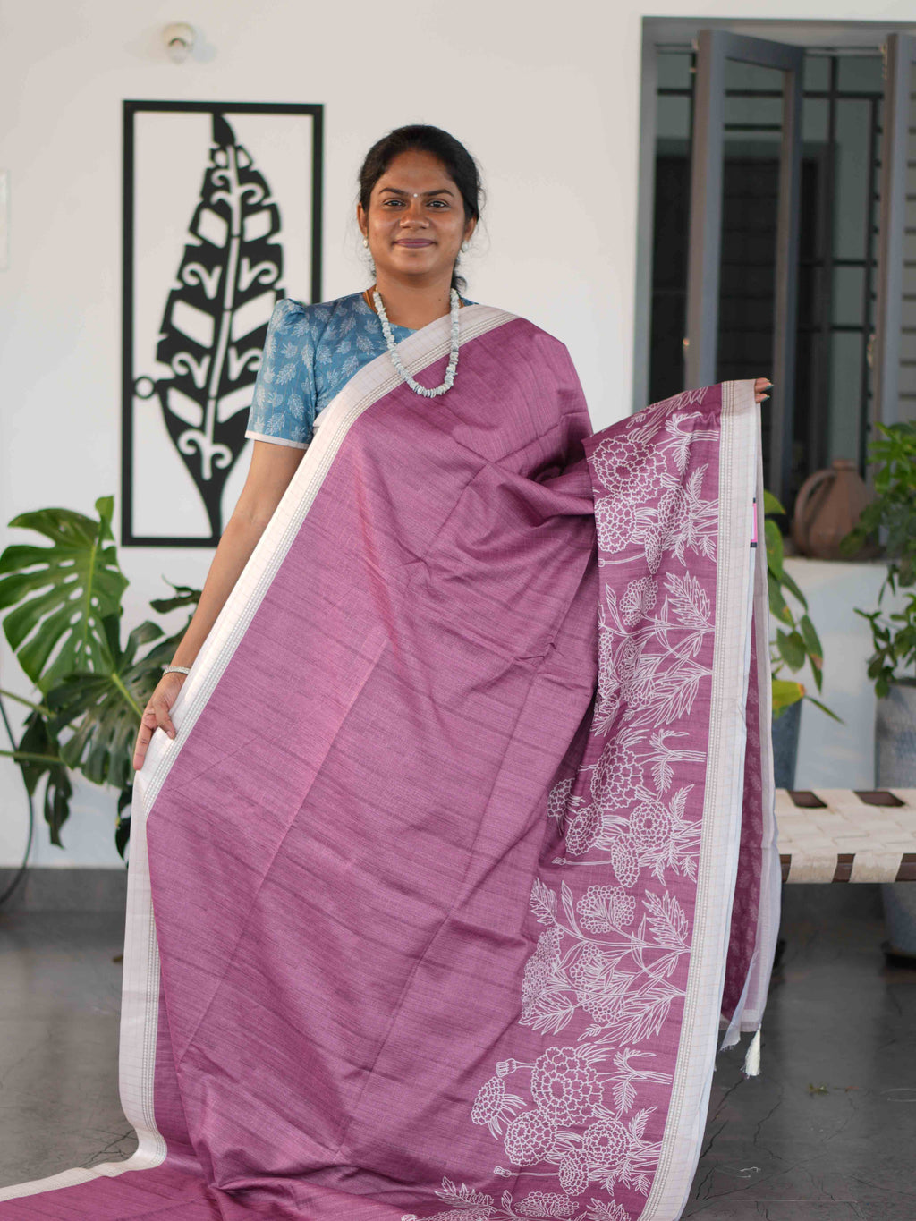 Resham Tussar Sarees Classic Grace / SKU249 – 2
