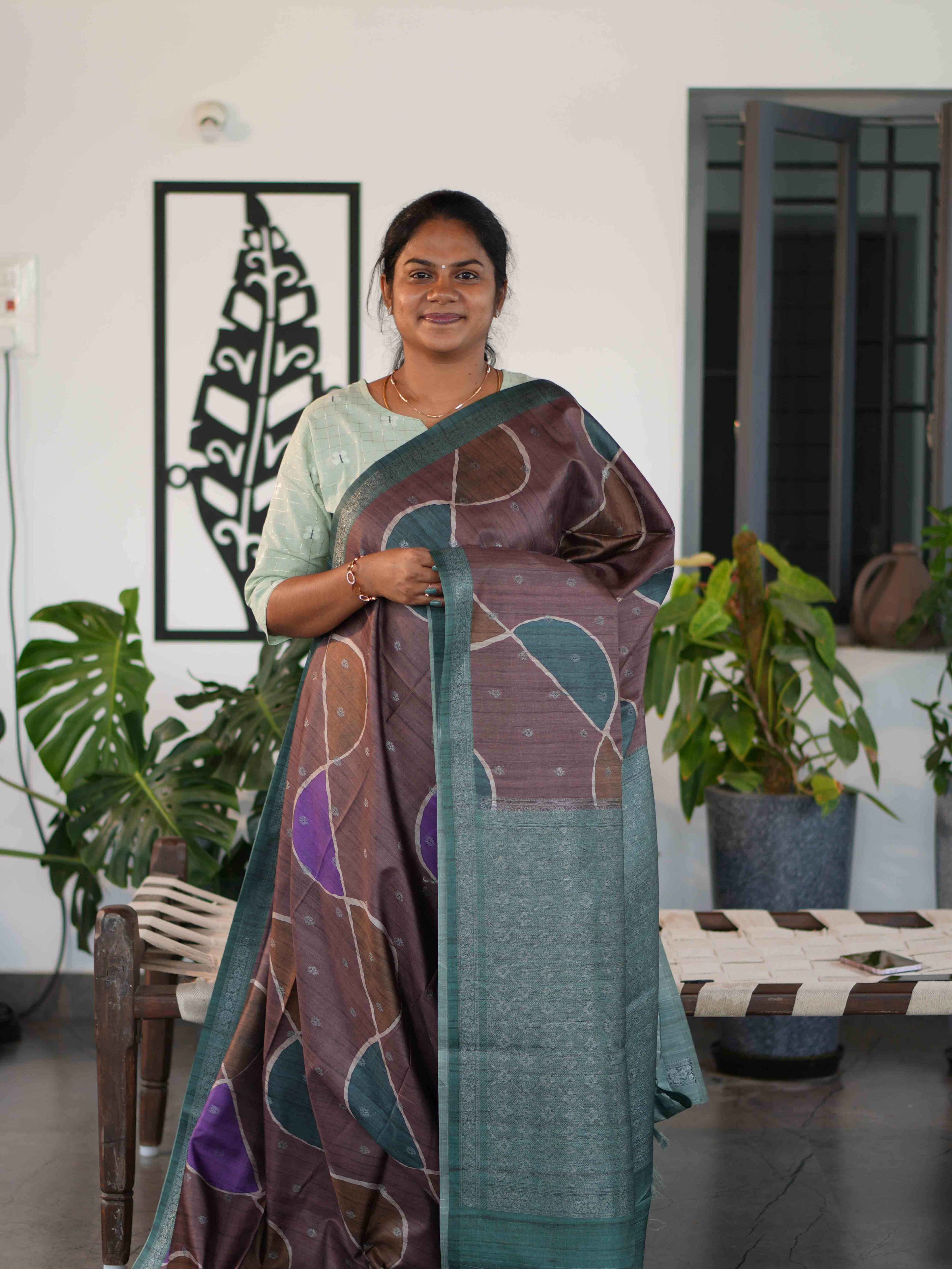Ghicha Tussar Sarees Timeless Grace / SKU225 – 2