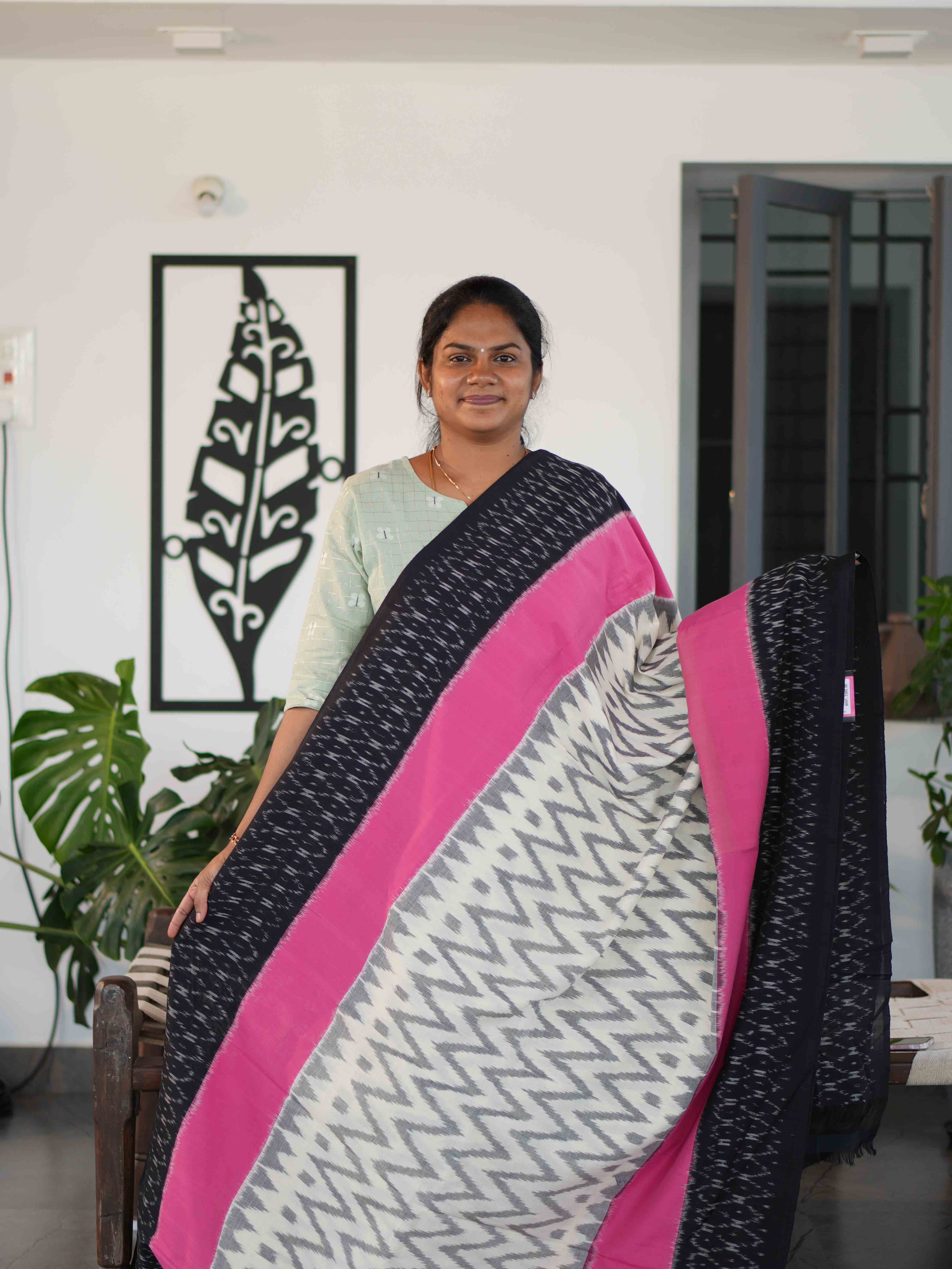 Ikkat Cotton Sarees Heritage Bloom / SKU227 – 7