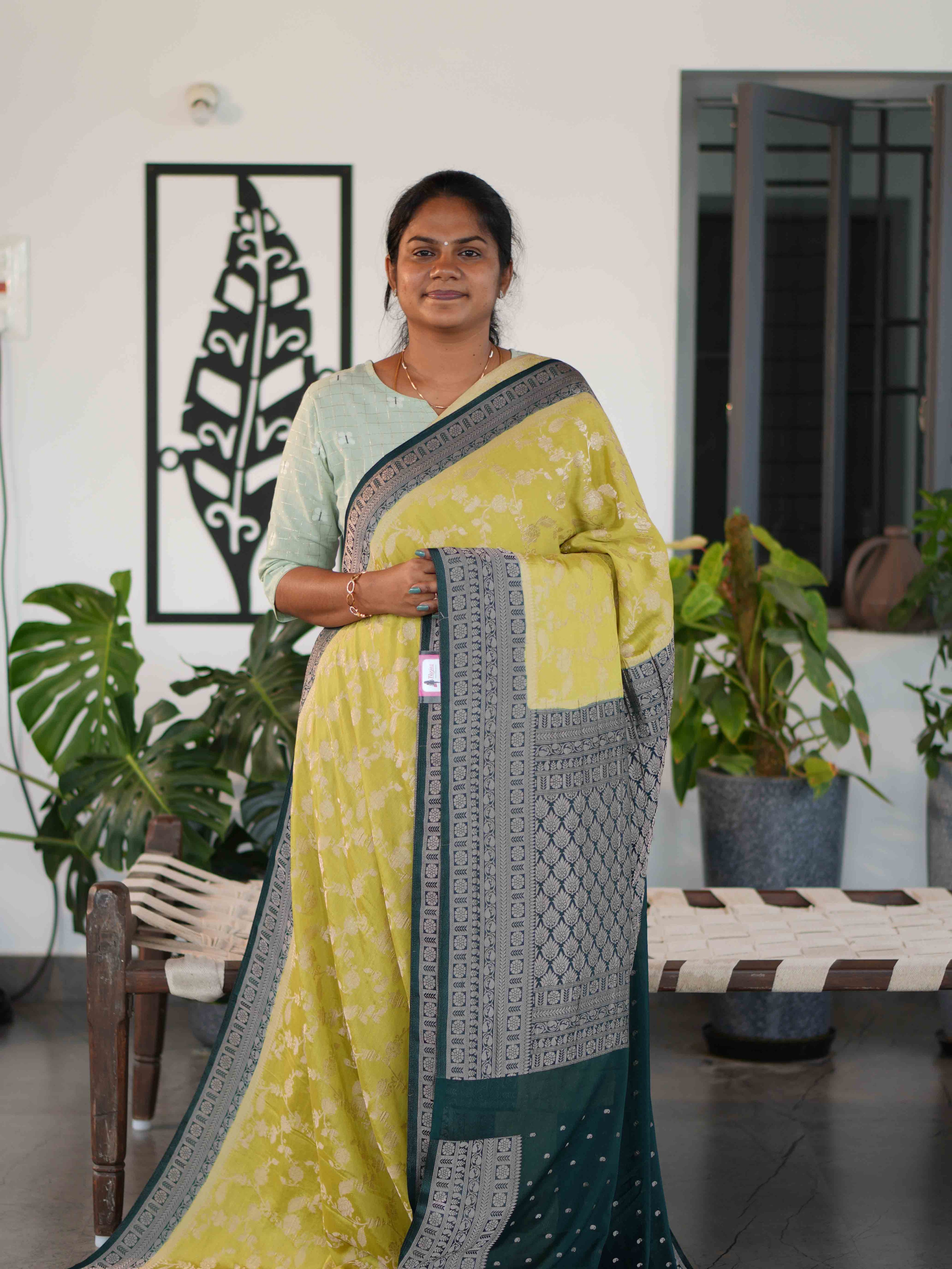 Georgette Sarees Regal Charm / SKU229 – 16
