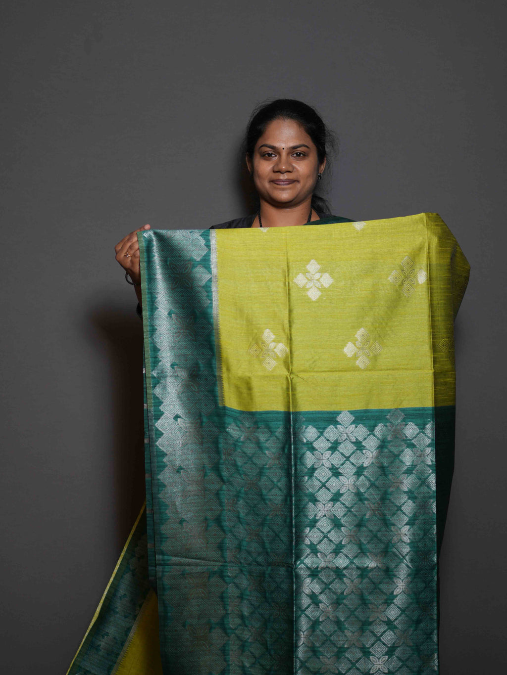 Jute Tussar Sarees Refined Grace / SKU318 – 12
