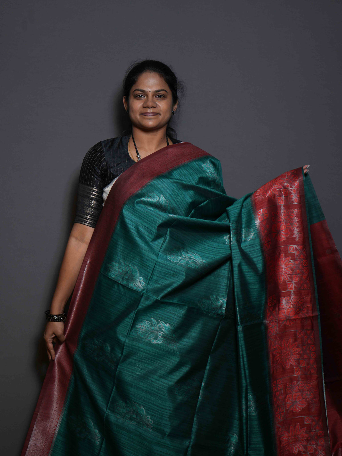 Jute Tussar Sarees Festive Charm / SKU318 – 19