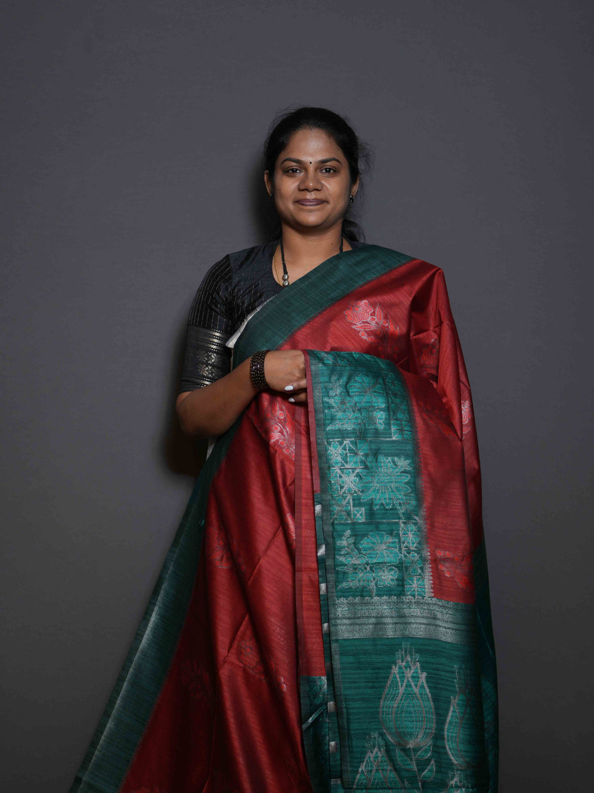 Jute Tussar Sarees Noble Grace / SKU318 – 21