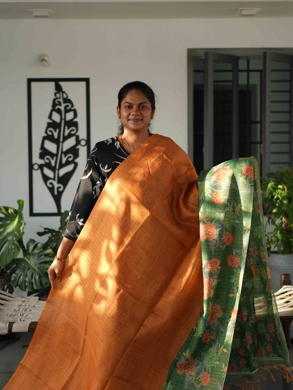 Linen Tissue Sarees Regal Harmony / SKU241 – 3
