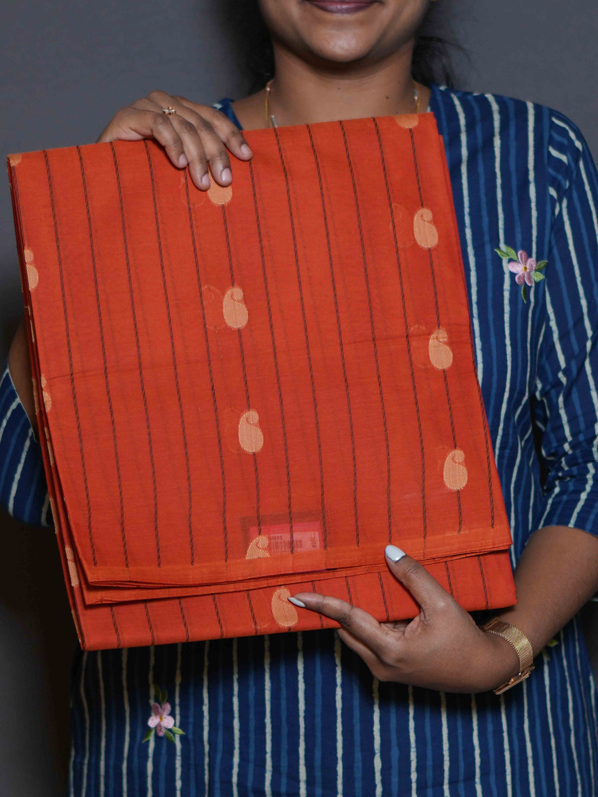 Handloom Cotton Sarees Graceful Drape / SKU315 – 8