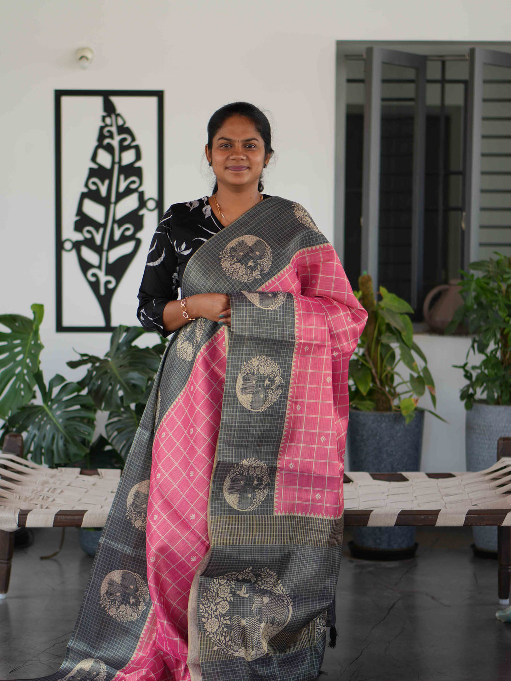 Linen Tissue Sarees Elegant Glow / SKU255 – 1