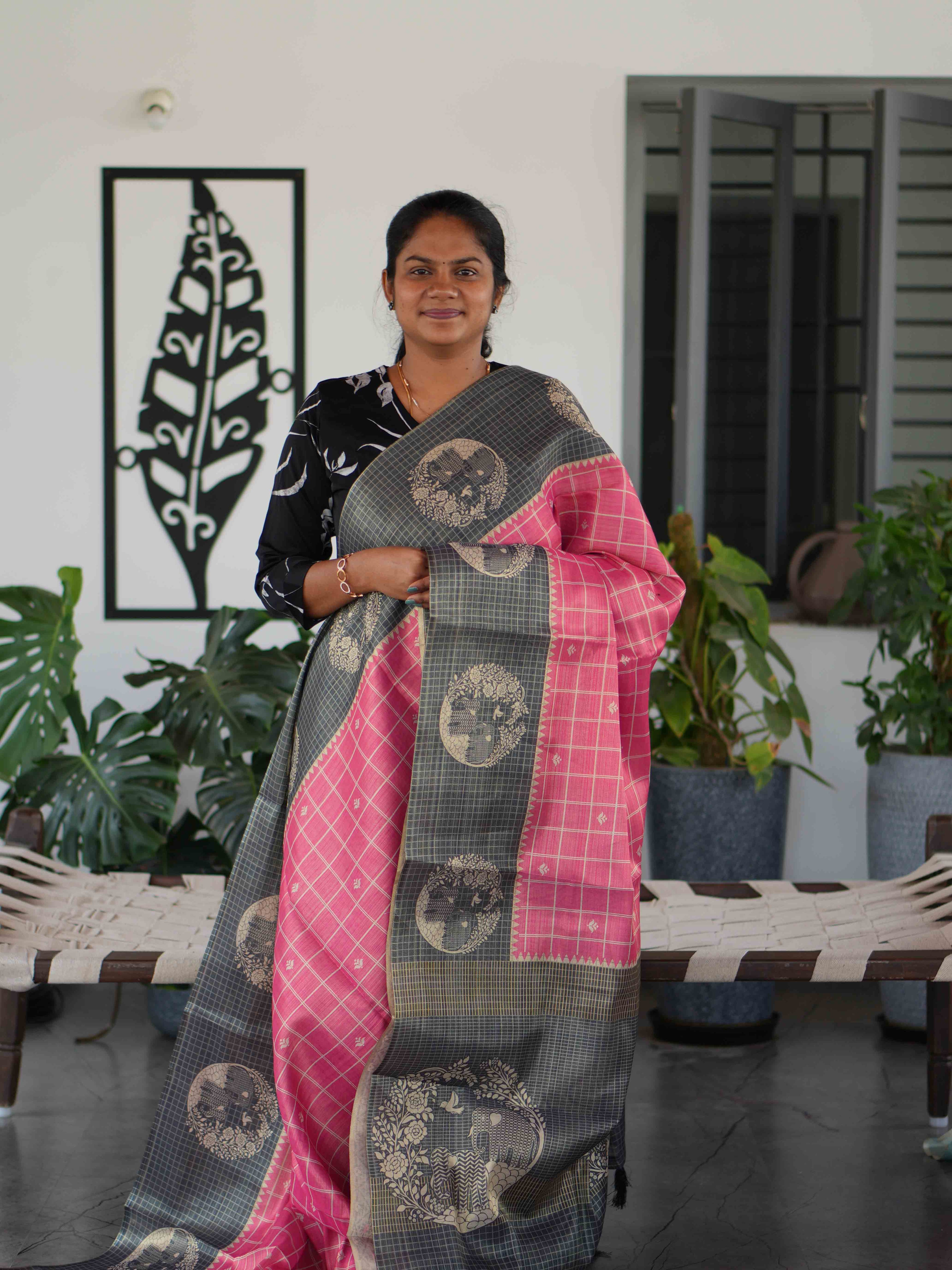 Linen Tissue Sarees Elegant Glow / SKU255 – 1
