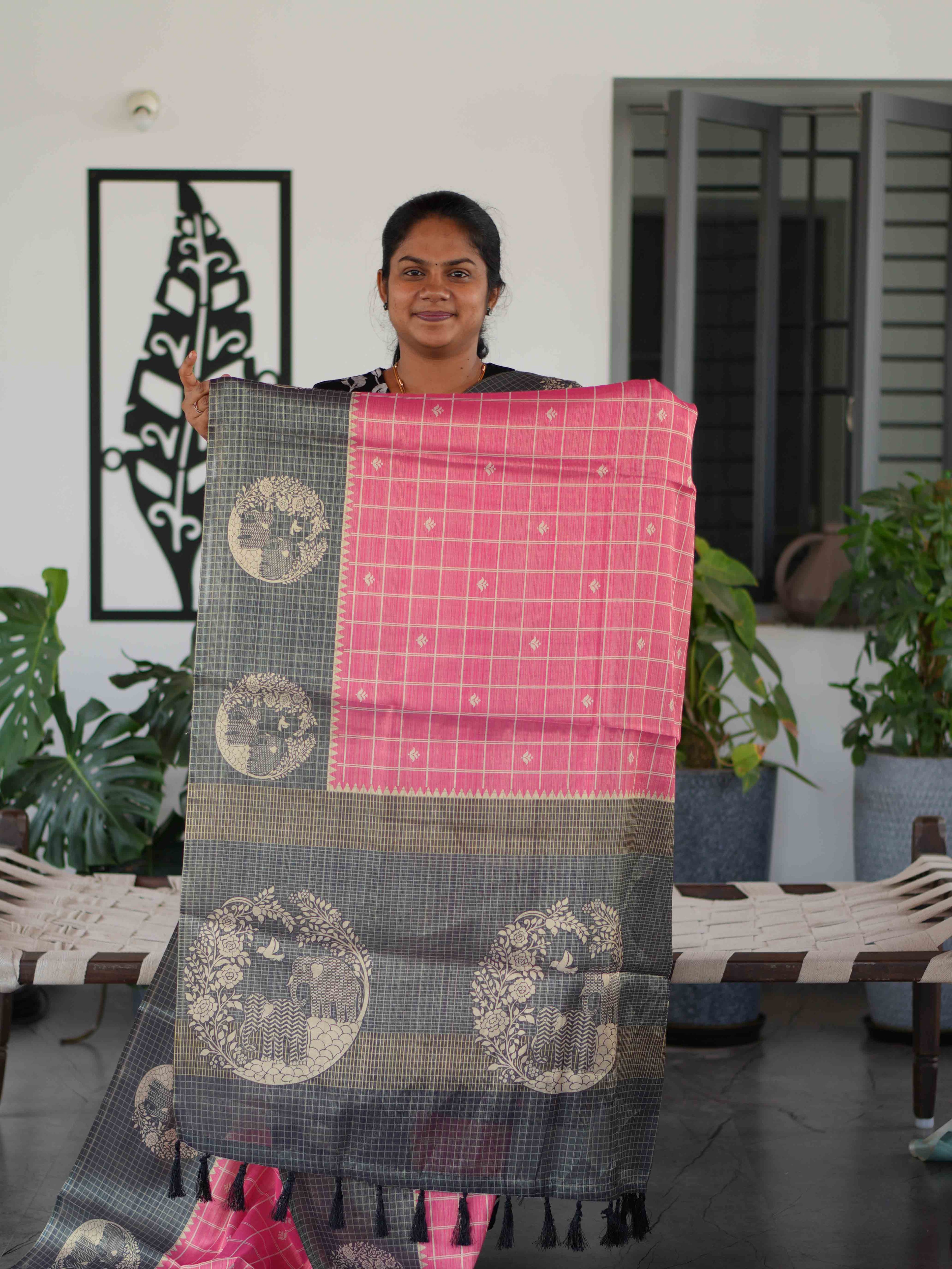 Linen Tissue Sarees Elegant Glow / SKU255 – 1