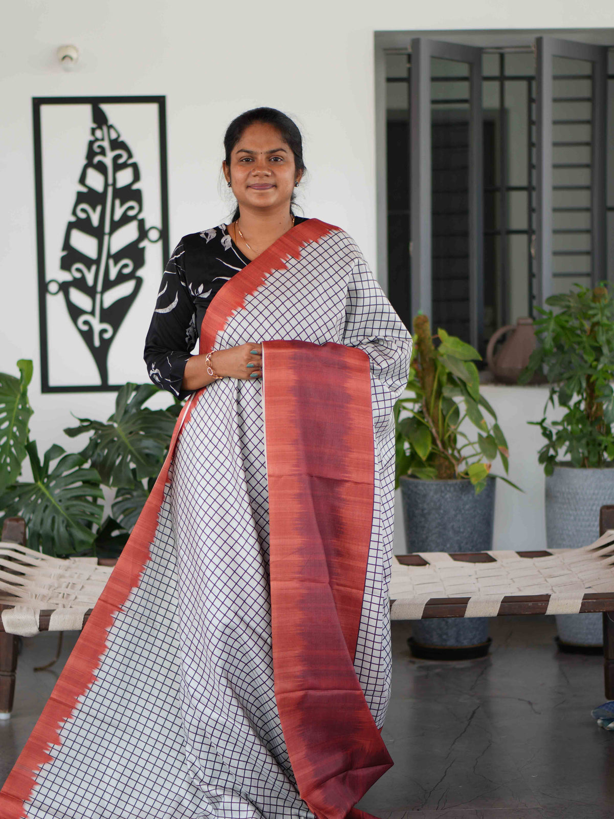 Matka Silk Sarees Classic Grace / SKU254 – 2