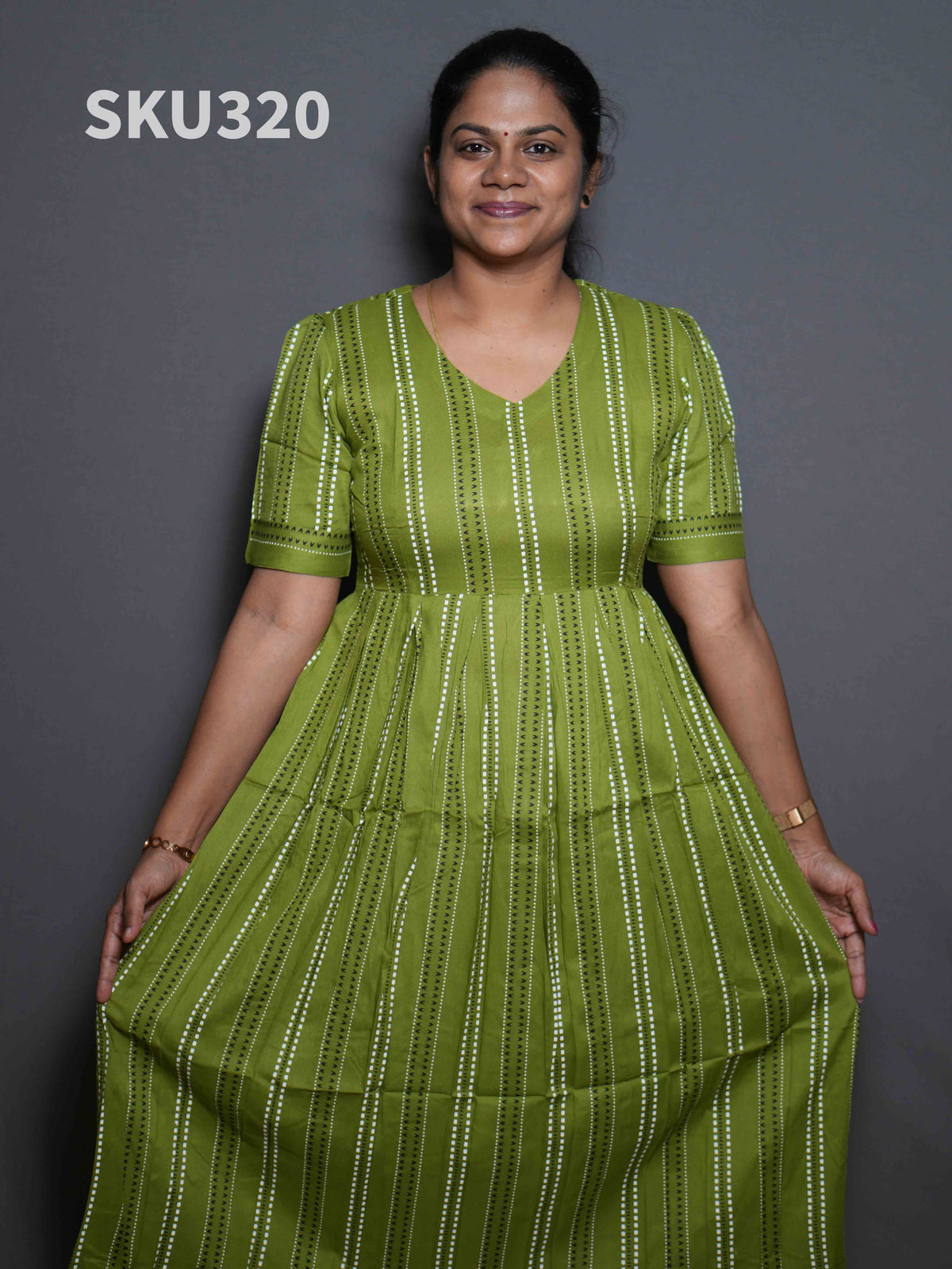 Kurtis Graceful Look / SKU320 – 3
