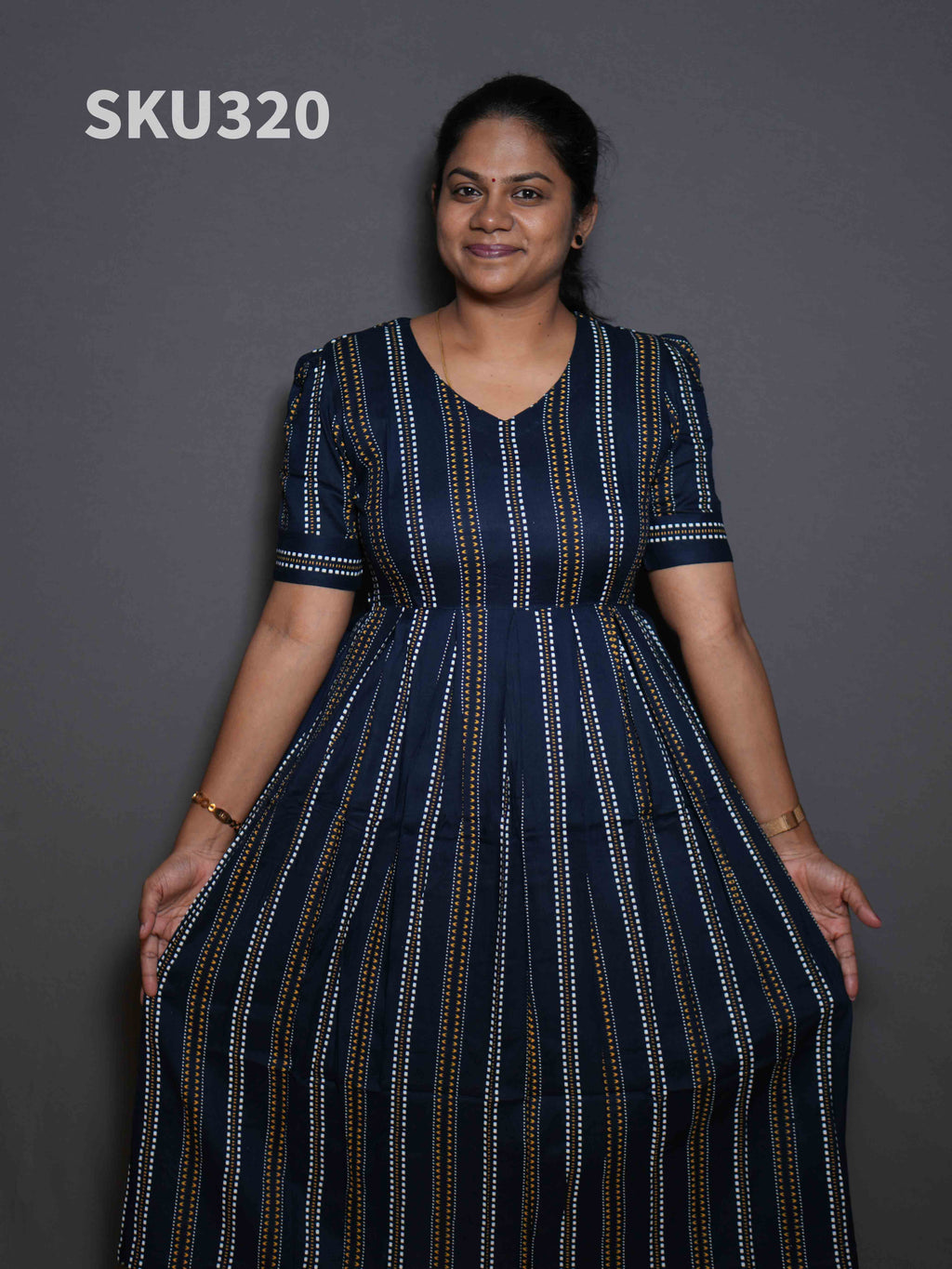 Kurtis Simple Charm / SKU320 – 4