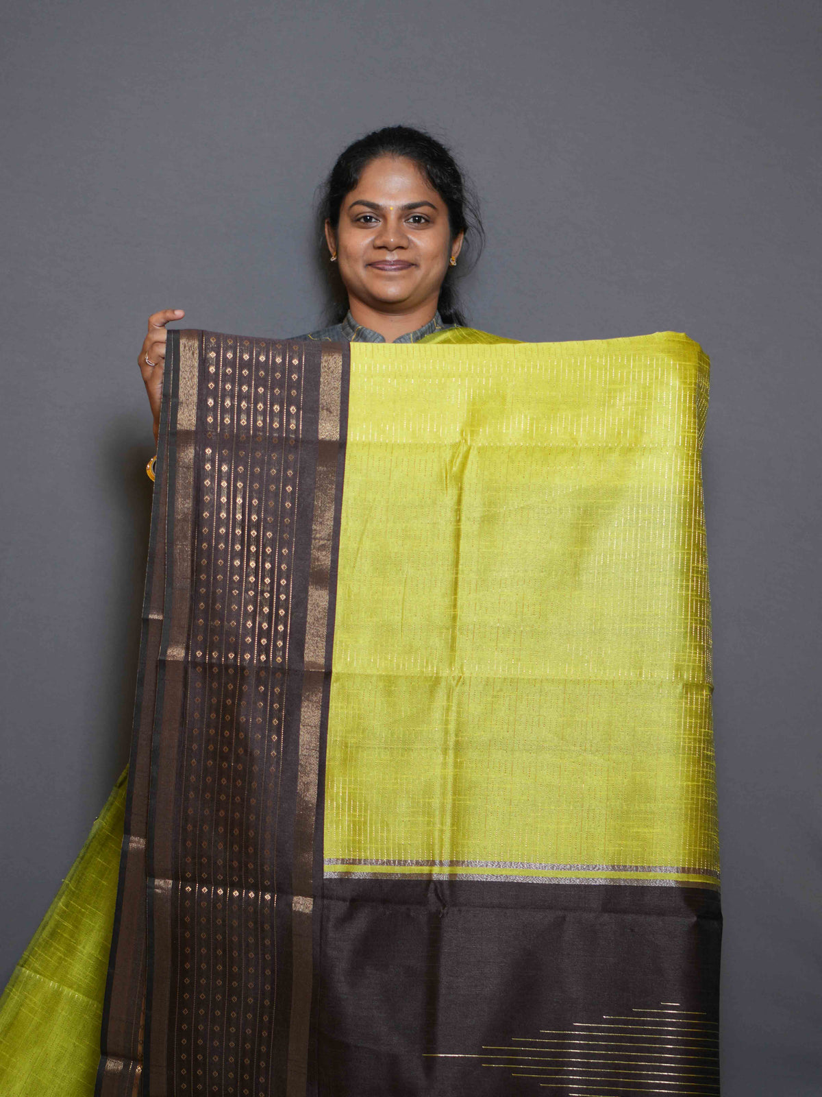 Raw Silk Sarees Royal Texture / SKU316 – 1
