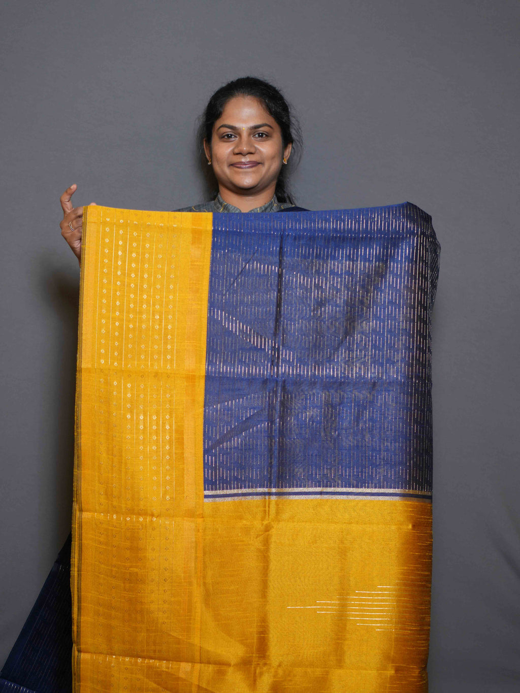 Raw Silk Sarees Heritage Grace / SKU316 – 2