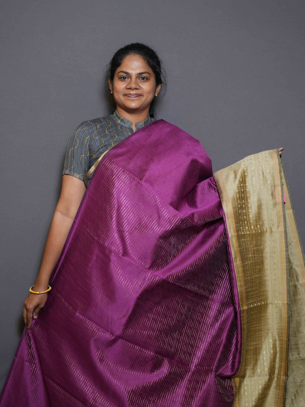 Raw Silk Sarees Radiant Grace / SKU316 – 18