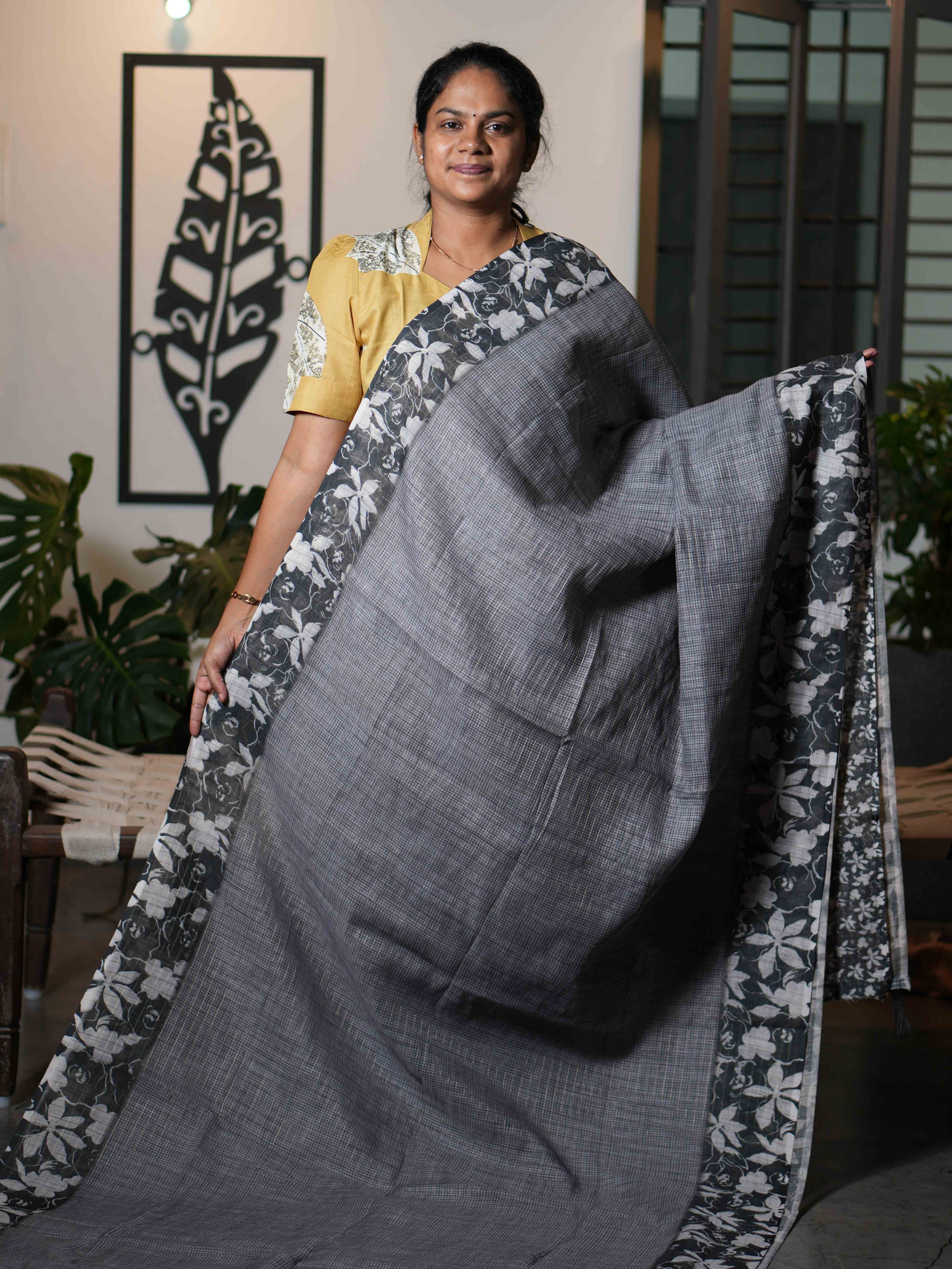 Mini Chex Linen Sarees Timeless Weave / SKU260 – 3