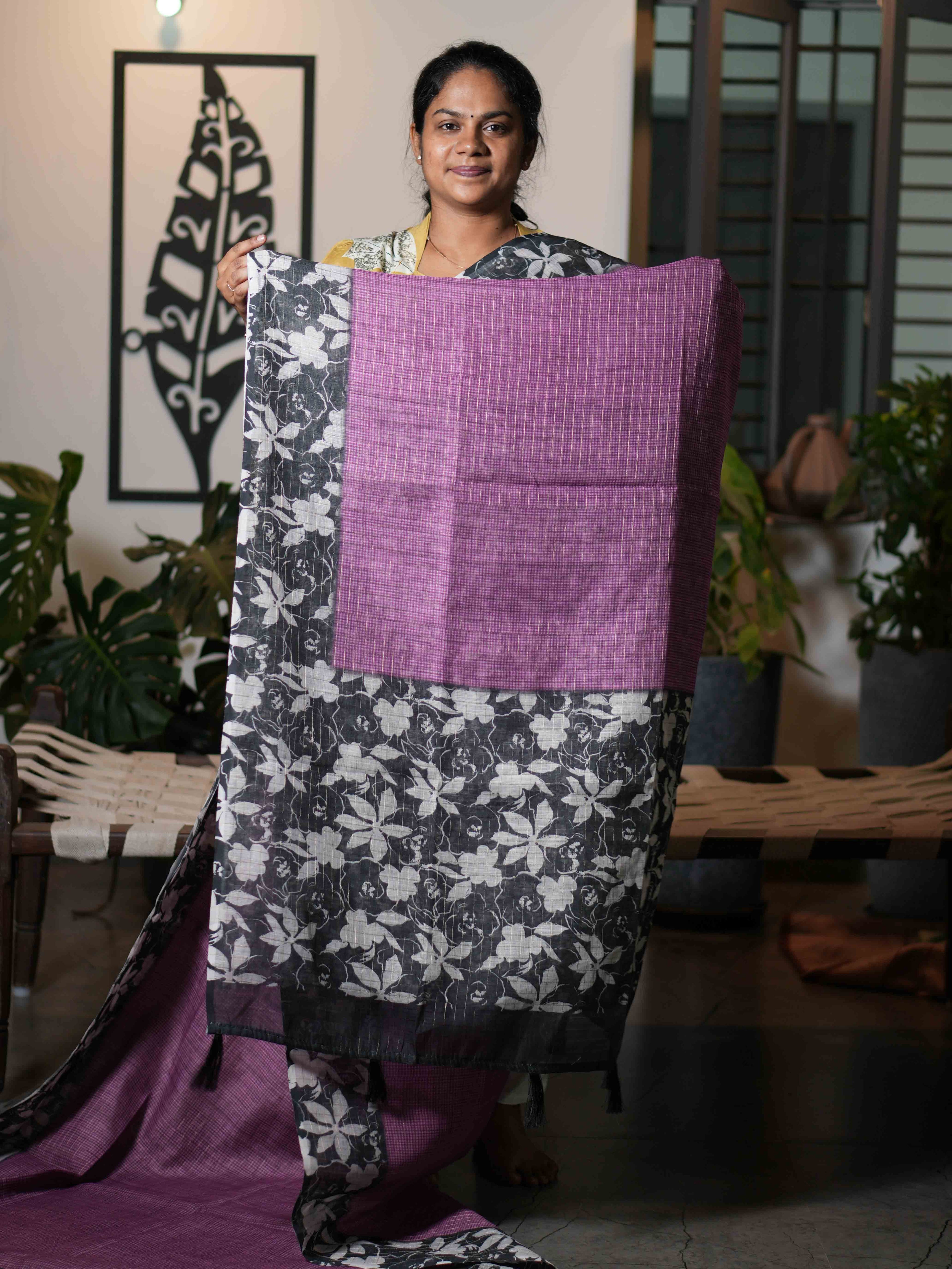 Mini Chex Linen Sarees Signature Weave / SKU260 – 6