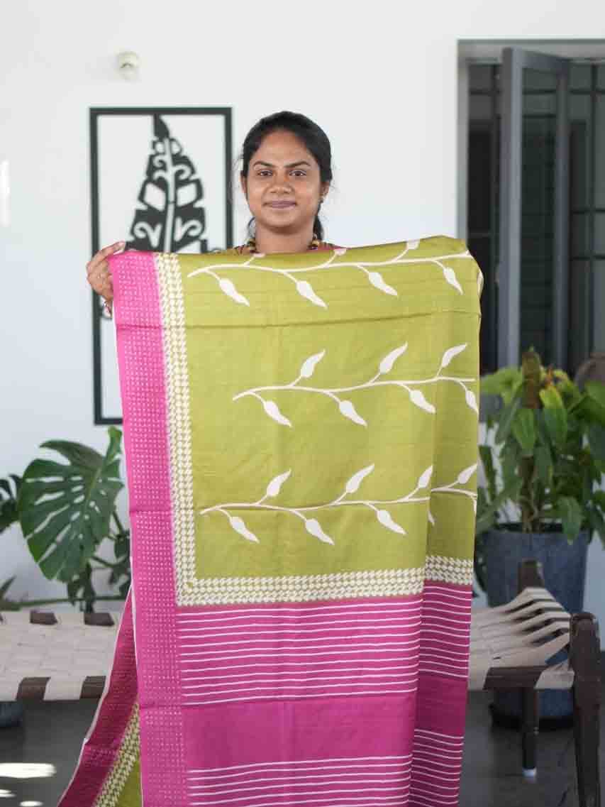Printed Semi Tussar Sarees Artistic Bloom / SKU287 – 1