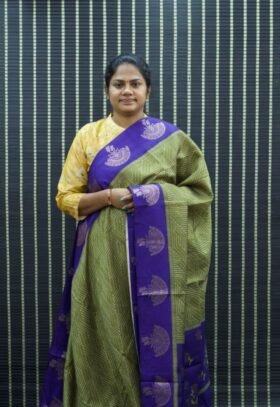 Crush Sign Art Sarees