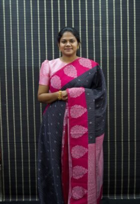 Banarus Silk Sarees / SKU094