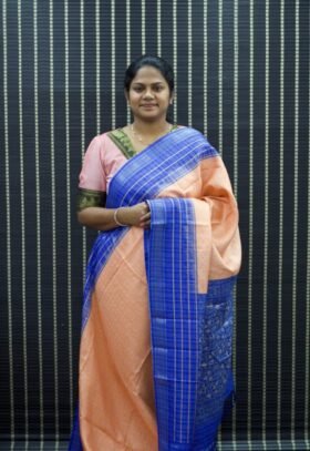 Parampara Silk Sarees / SKU086