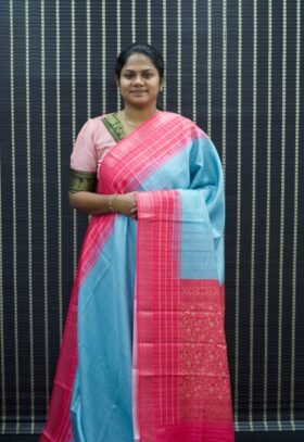 Parampara Silk Sarees / SKU086